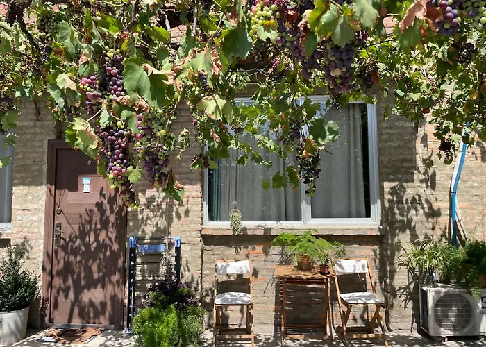 Talaveri Apartment In Old Tbilisi